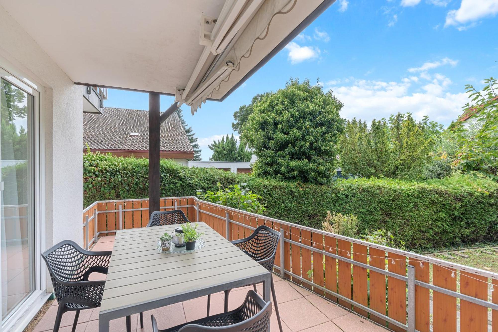 Anytime - Gaestehaus Am Weinberg In Ueberlingen Екстериор снимка